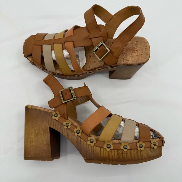 Korks Womens Caged Faux Leather Block Heel Size 10 EUC Boho Hippie‎ Flowers - Picture 1 of 7